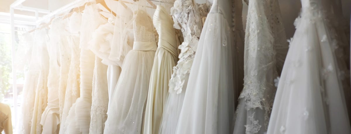 stores that sell wedding dresses