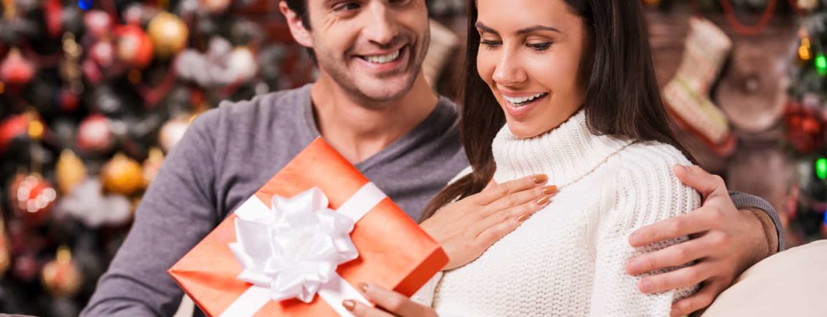 romantic christmas gift ideas for girlfriend