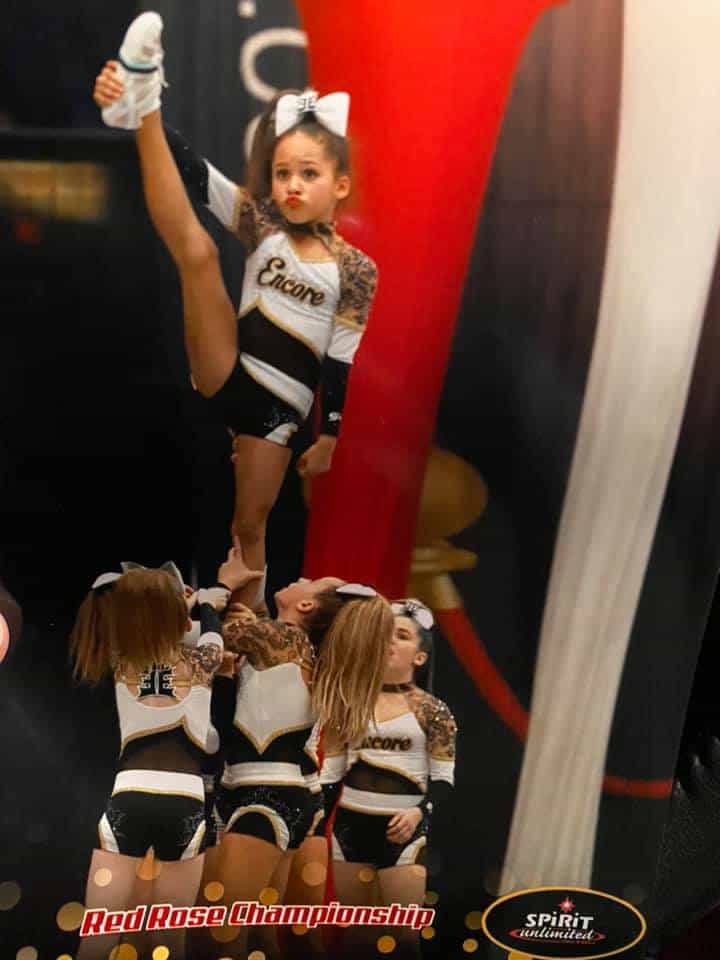 cheerleaders performing routine