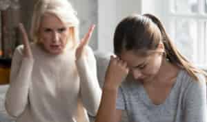 woman arguing with her mother about finances